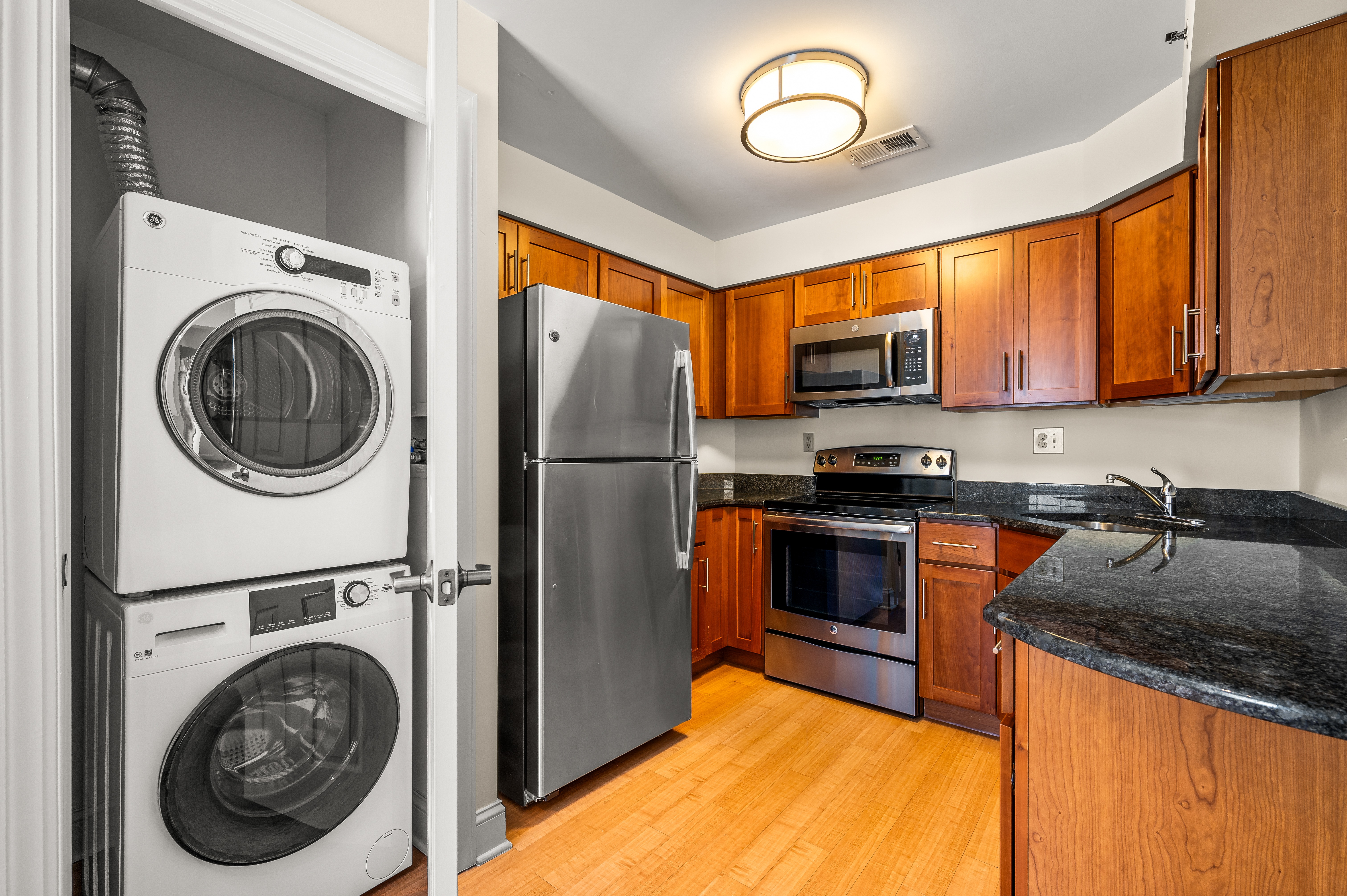 Chaddwell Apartments Image 19